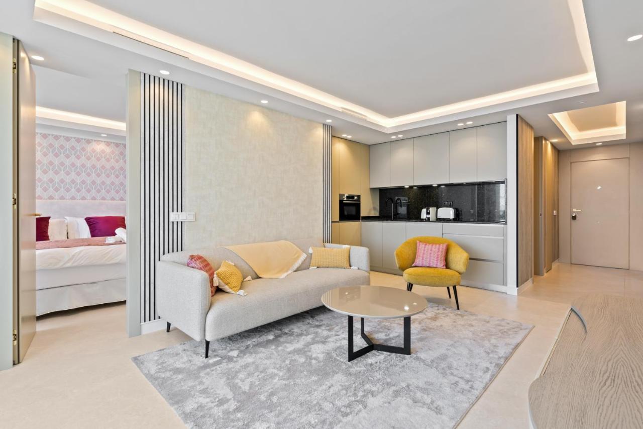 Fully Renovated Frontline Flat Apartment มาร์เบยา ภายนอก รูปภาพ